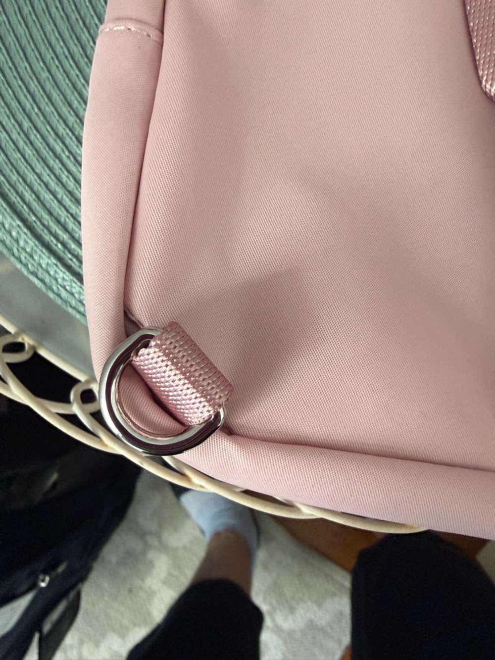 lululemon athletica Everywhere Small Pink Sling - Picture 5 of 8